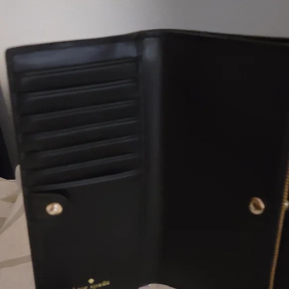 Kate Spade Patterson Drive Braylon Black Wallet in Pebbled Leather. EUC - Picture 9 of 15